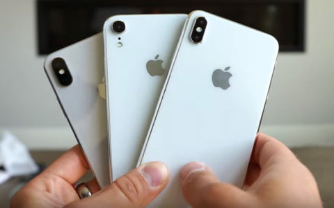 Giá iPhone XS và iPhone XR tại VN được tiết lộ: Thấp nhất 22 triệu, cao nhất 43 triệu, bán cuối tháng 10